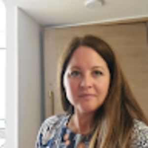 Meet your Posher, Becky